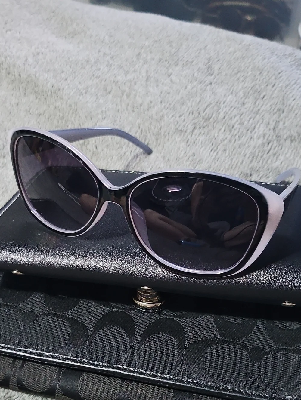 Jessica Simpson Womens Designer Sunglassss